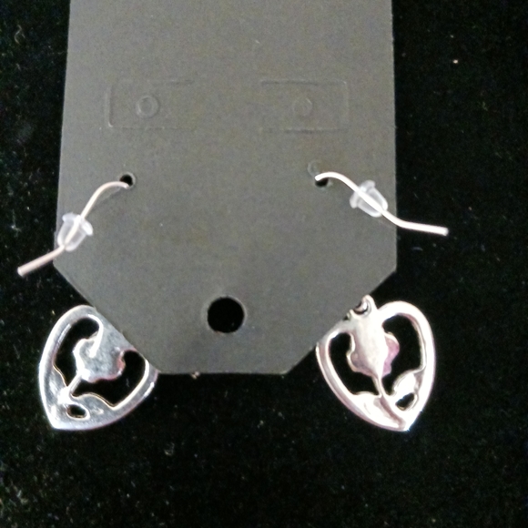 2 item-FAUX TURQUOISE & HEART GEMSTONE SILVERTONE NECKLACE & HEART EARRINGS - Picture 10 of 10